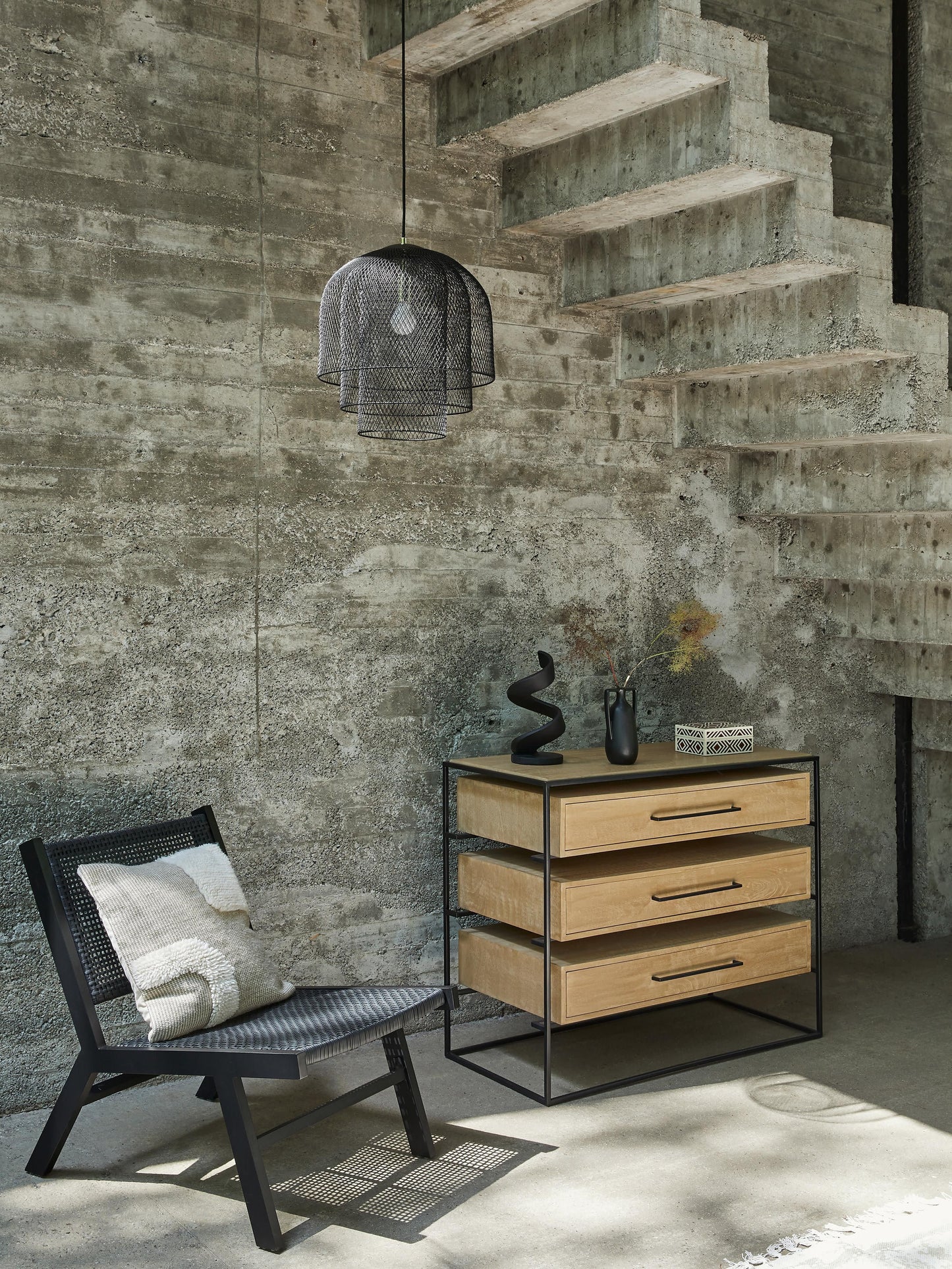 Cassettiera in legno di mango Lyle