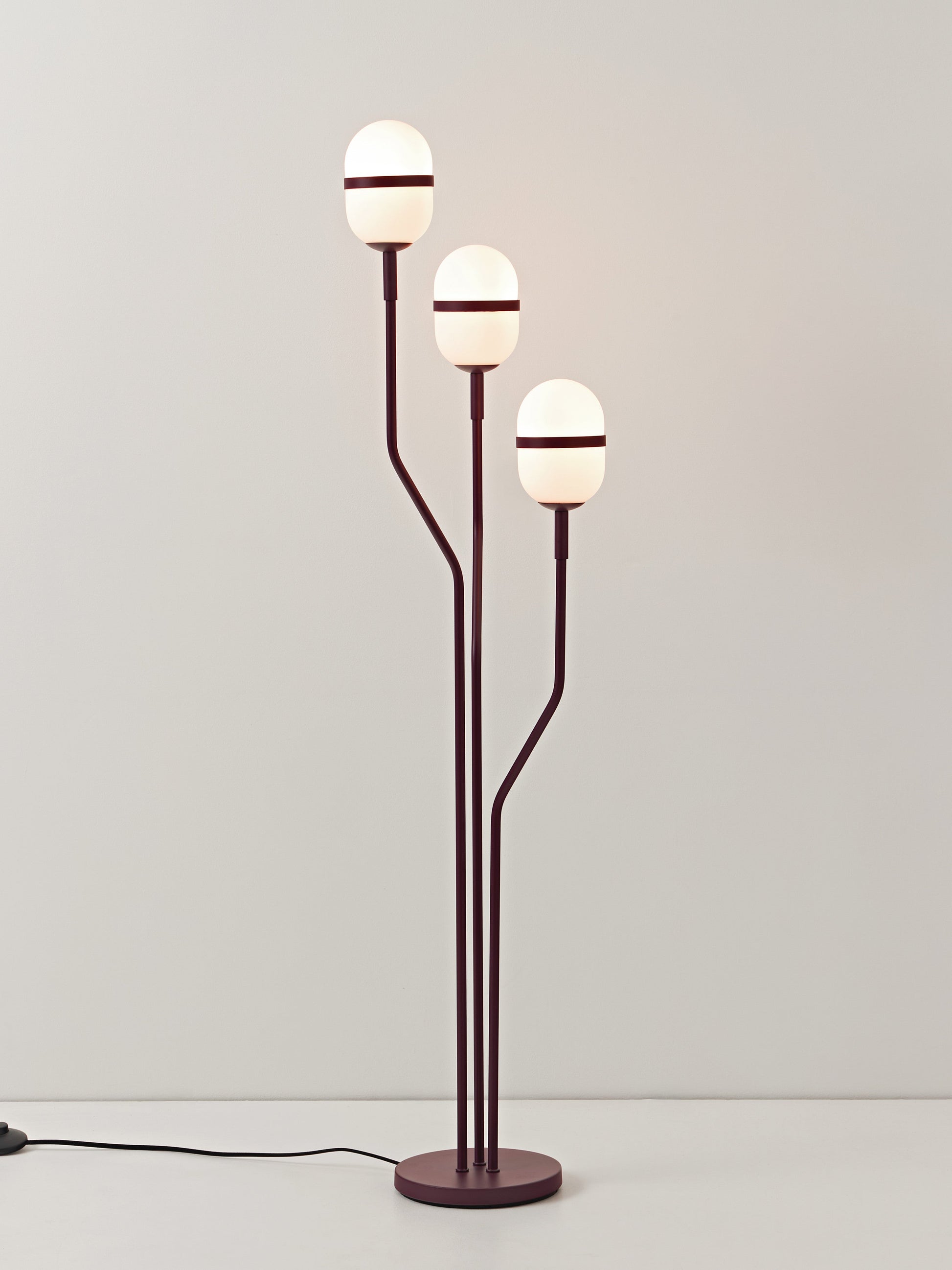 Lampada da terra Yasna