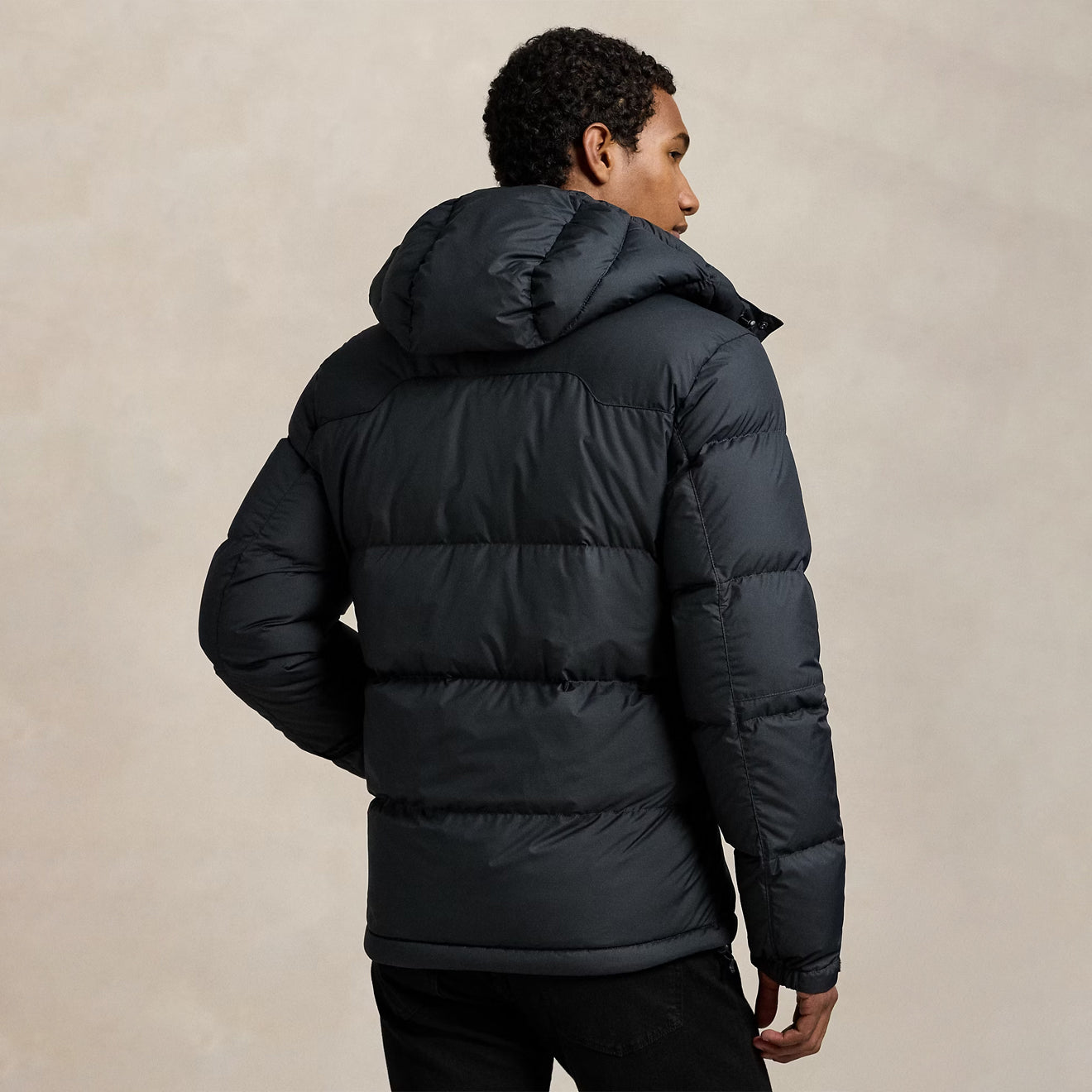 Elegante Polo Ralph Lauren Daunenjacke in klassischem Schwarz von Gorham