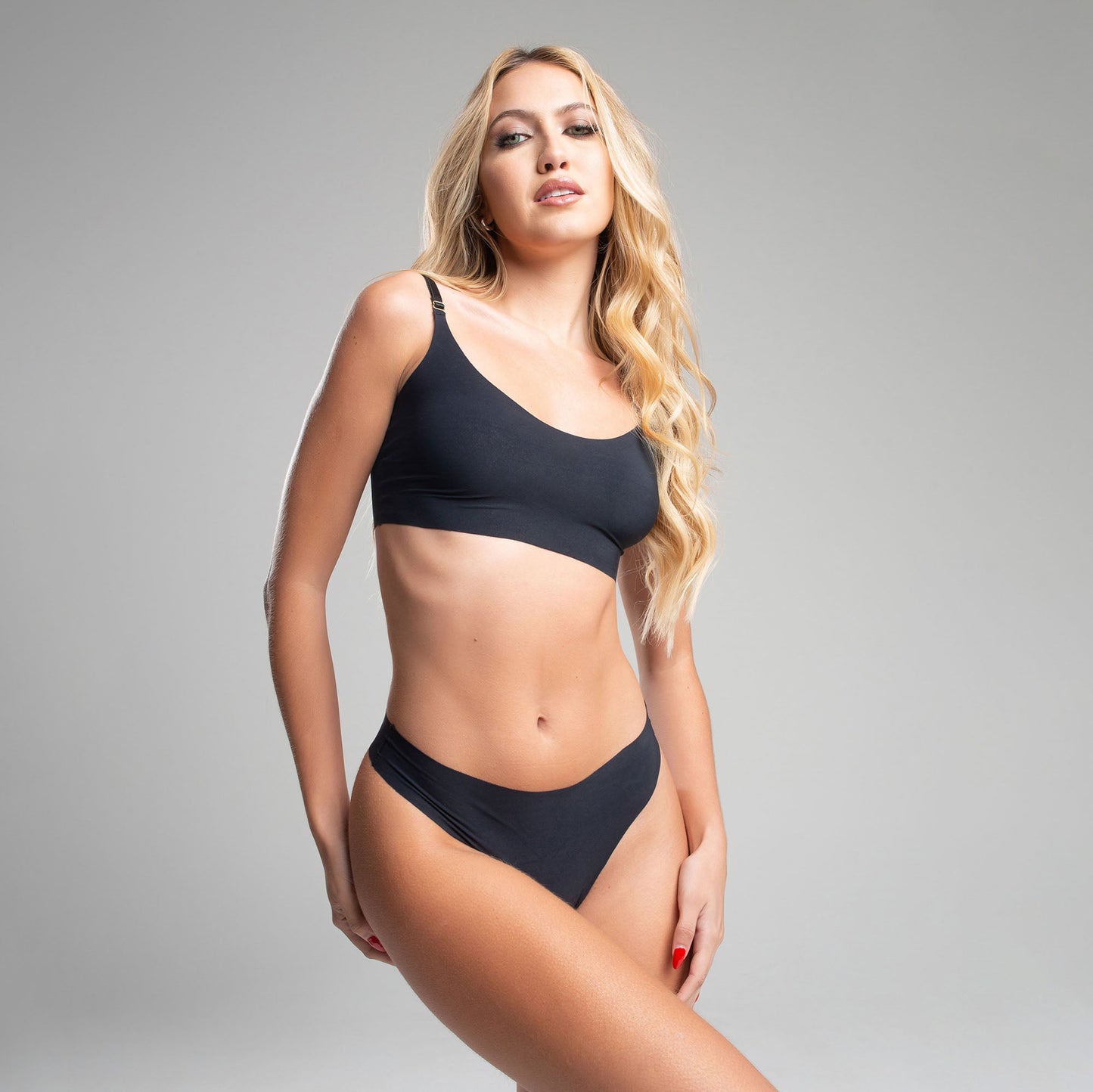 Conjunto SKIN Conforto Sem Marcas com Calcinha Fio